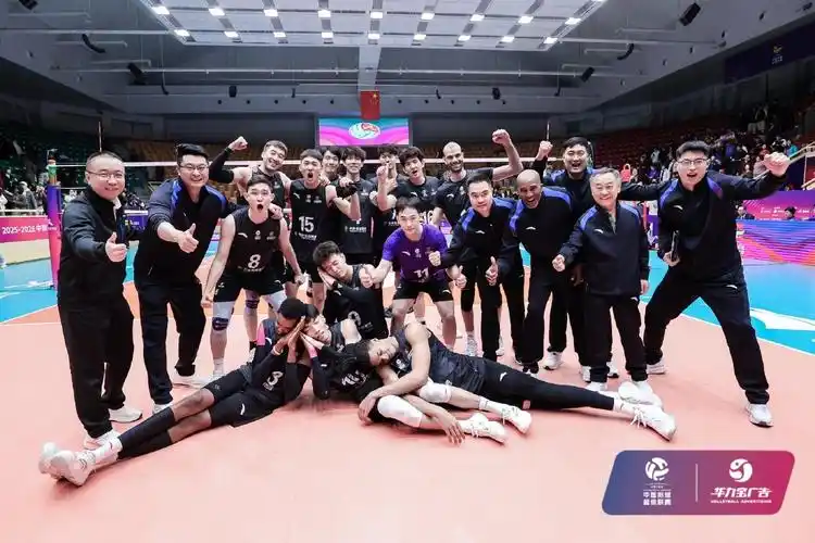 欧冠对决：巴黎圣日耳曼 VS 拜仁慕尼黑